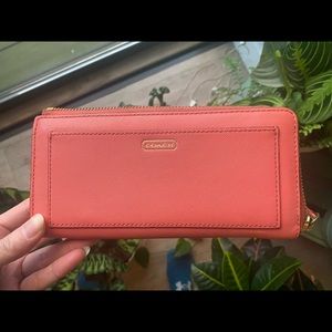 Coach leather wallet - coral.